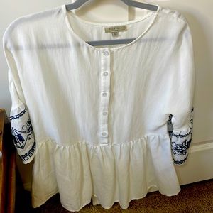 Polagram White peplum button down with embroidered sleeves